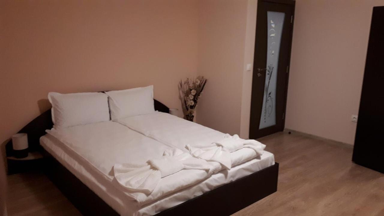 Guest House Ideal Sapareva Banya Eksteriør billede